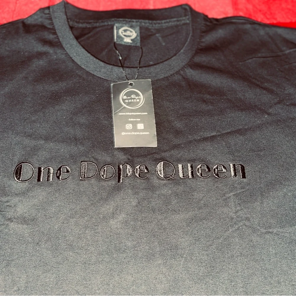 One Dope Queen women’s 2XL black T-shirt - Picture 3 of 5